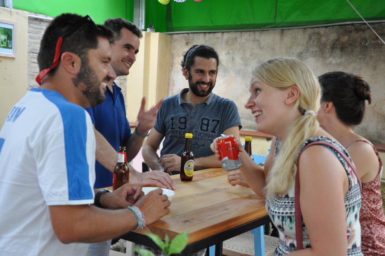 Lemon Garden Hostel Sevilla 外观 照片