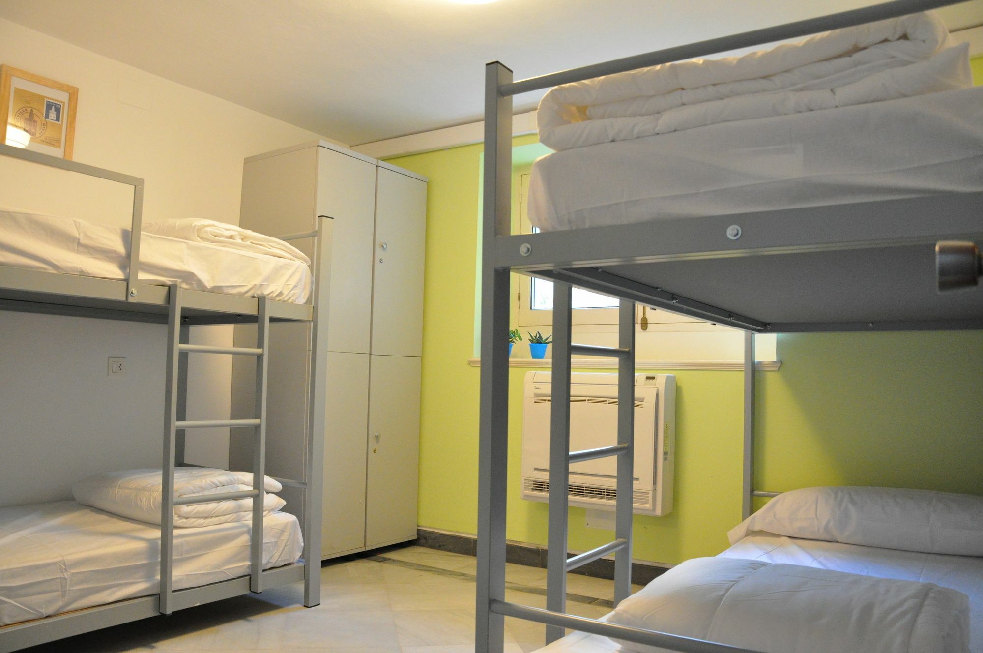Lemon Garden Hostel Sevilla 外观 照片