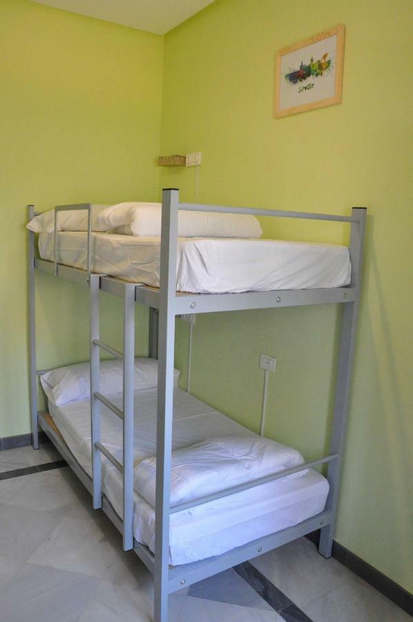 Lemon Garden Hostel Sevilla 外观 照片